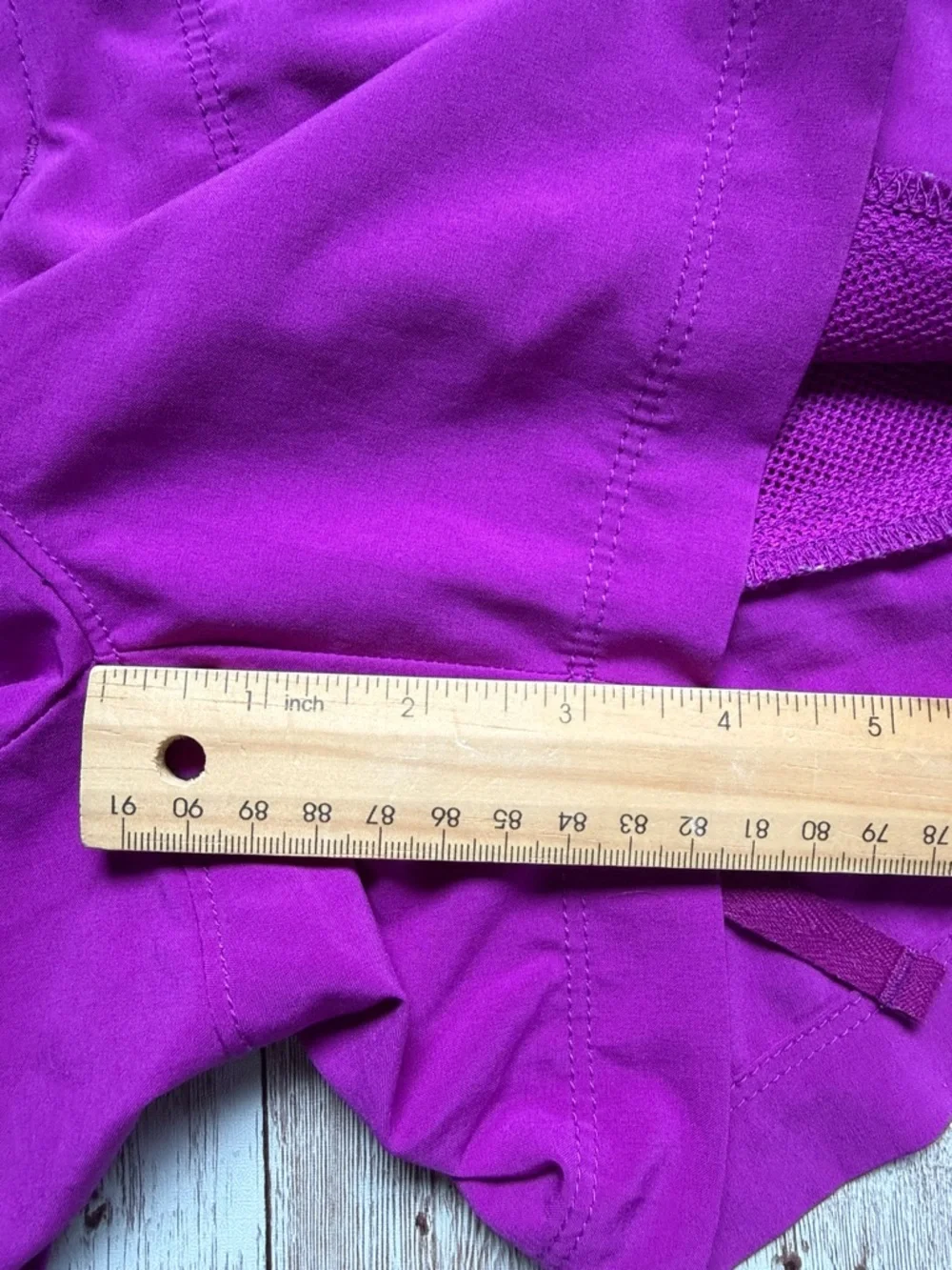 Athleta Costa Shorts sz 6 Purple Fuchsia Lightweight Outdoor Swim Athletic - Picture 13 of 13